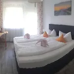 Hotel Garni Kroeger 3*