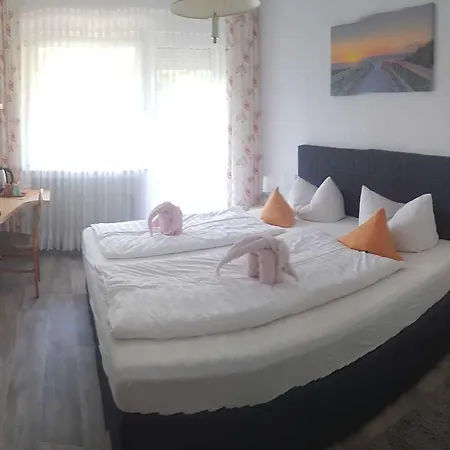 Hotel Garni Kroeger 3*