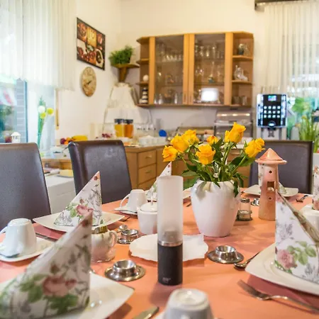 Garni Kroeger Hotel 3*