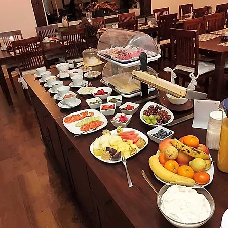 Hotel Garni Kroeger 3*