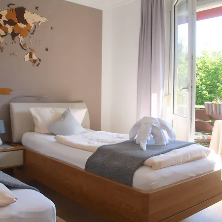 Hotel Garni Kroeger 3*
